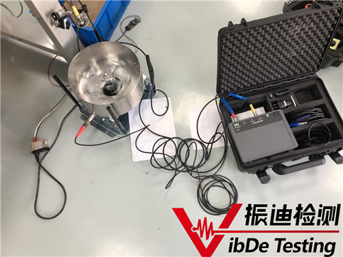 離心機(jī)動平衡xb_副本.jpg